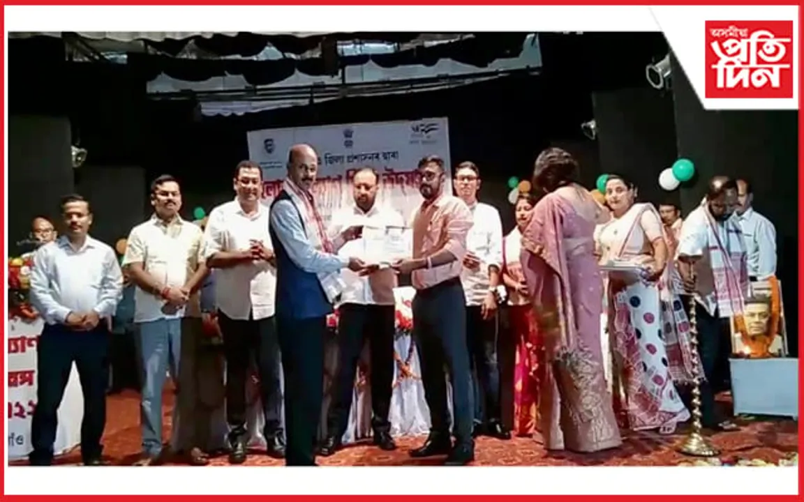 ‘লোক কল্যাণ দিৱস’ত নগাঁৱত ৫ কৰ্মচাৰীক সম্বৰ্ধনা…