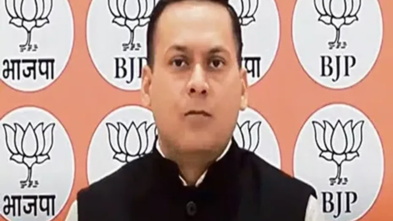  Amit Malviya 