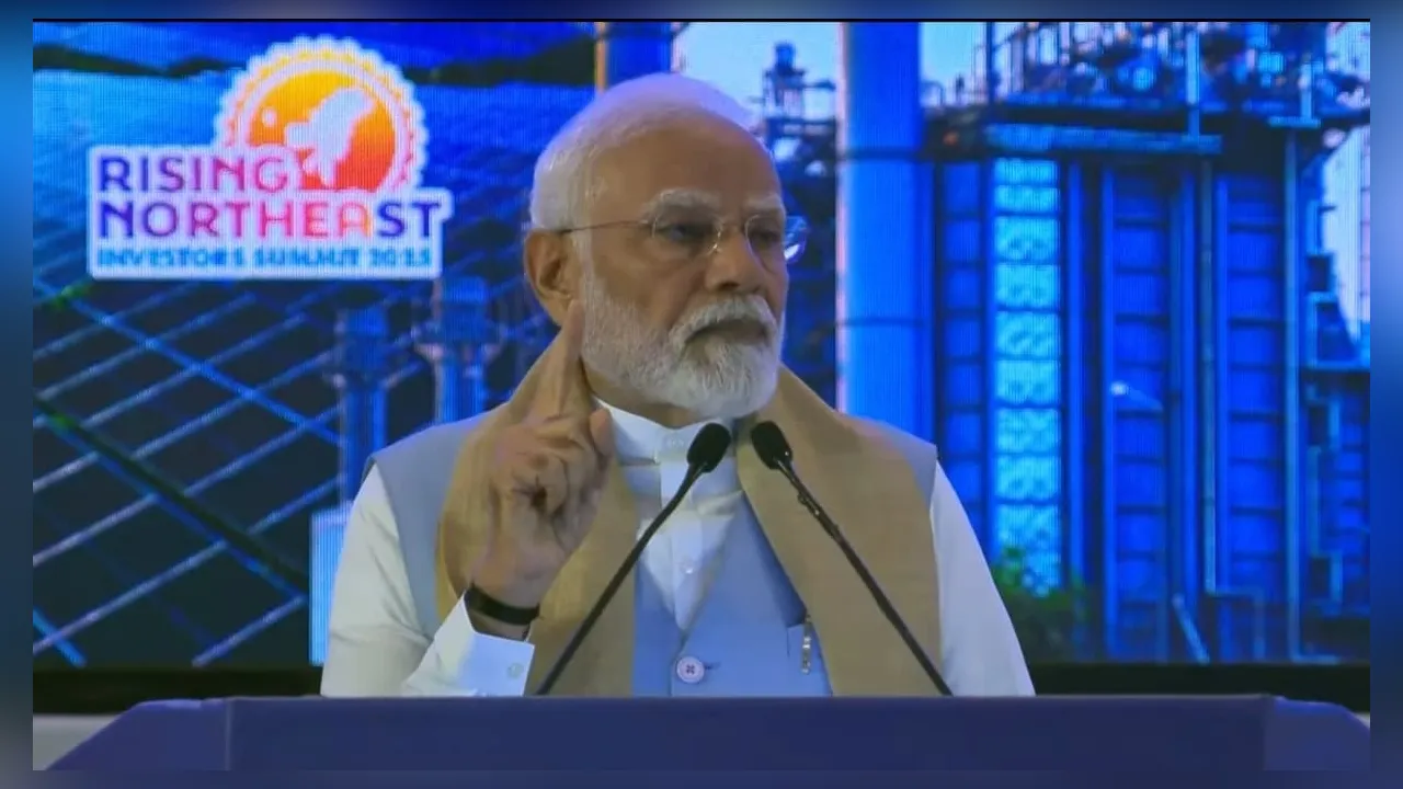  प्रधानमंत्री मोदी का दो टूक संदेश- आतंकवाद और नक्सलवाद पर सरकार की जीरो टॉलरेंस नीति