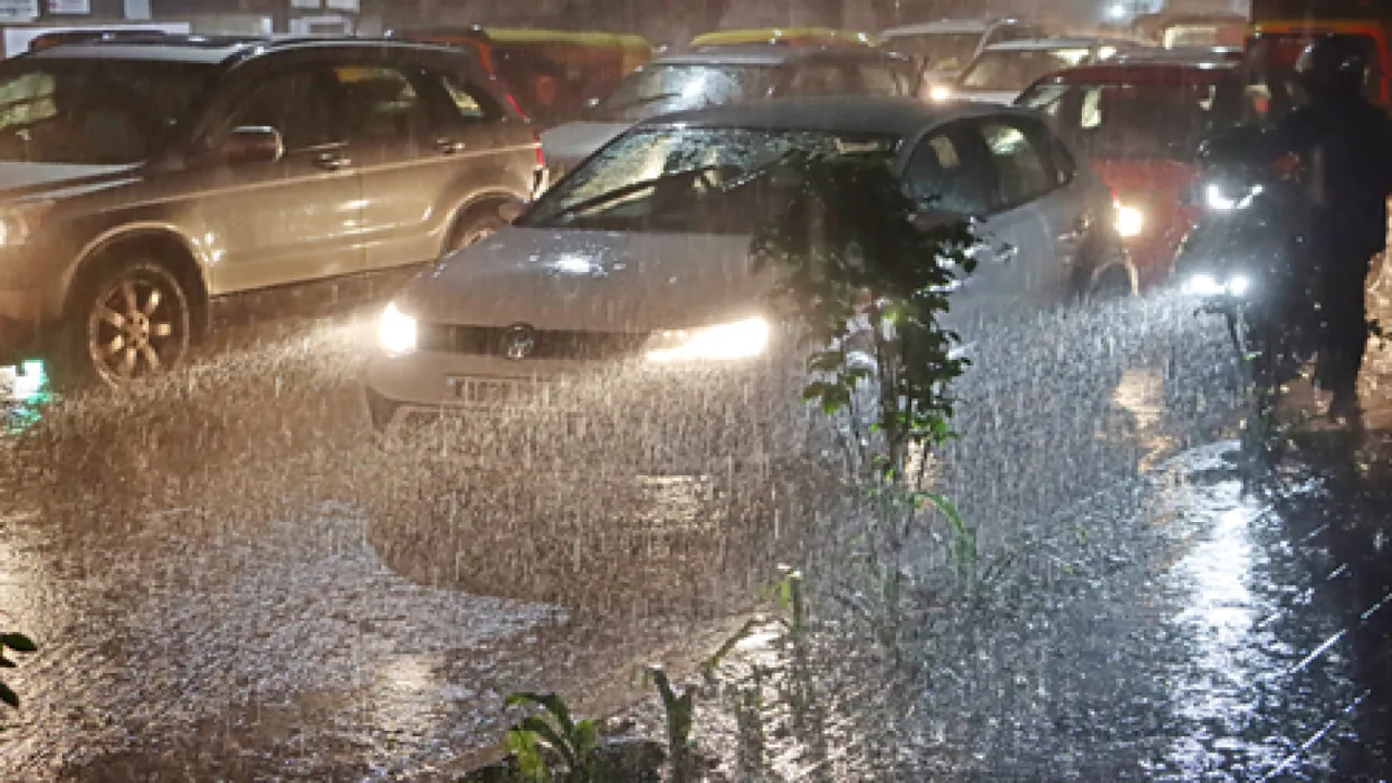  Karnataka Rain: कर्नाटक में सामान्य से 150% अधिक बारिश ने मचाई तबाही, 67 लोगों की मौत, 2,252 गांव प्रभावित