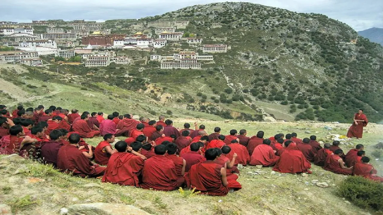  विरासतनामा: खोया हुआ देश तिब्बत और दरबदर तिब्बती