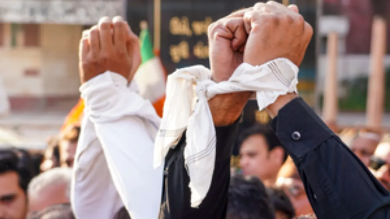  पंजाब के गांव में प्रवासियों को गांव छोड़ने के लिए प्रस्ताव पास Photograph: (आईएएनएस) 