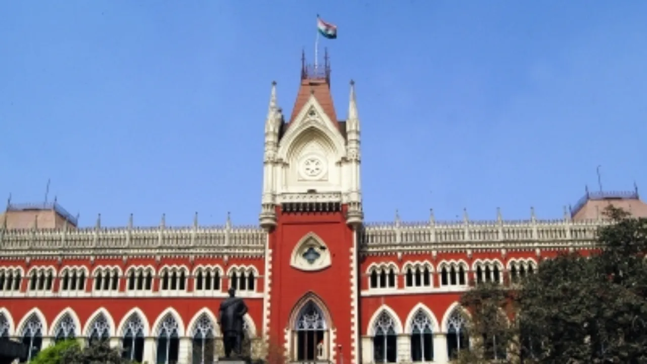  कलकत्ता हाई कोर्ट ने सुनवाई से किया इंकार Photograph: (आईएएनएस) 