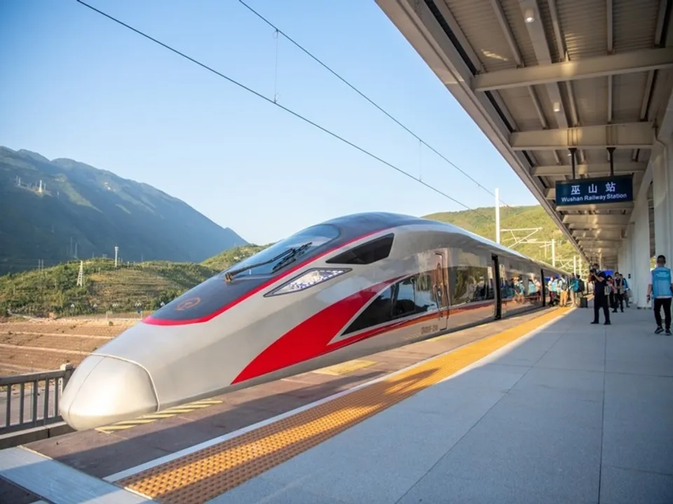  A bullet train stops at the Wushan Railway Station in Wushan County, southwest China's Chongqing Municipality, June 13, 2022. (Xinhua/Tang Yi/IANS) 