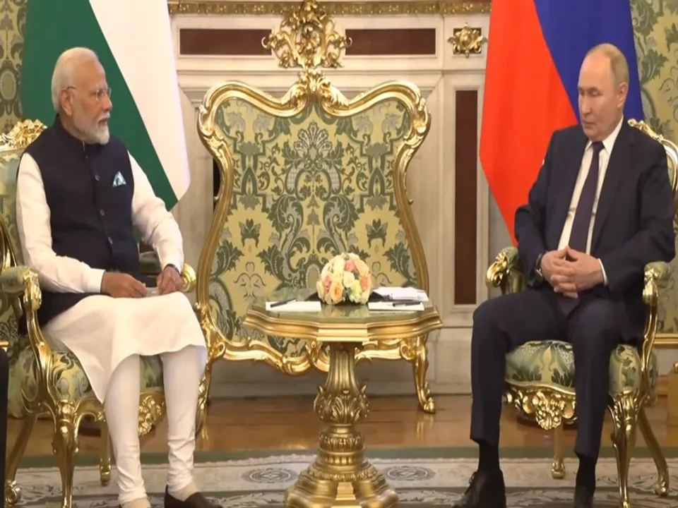  प्रधानमंत्री नरेंद्र मोदी और राष्ट्रपति व्लादिमीर पुतिन (फोटो- IANS) 