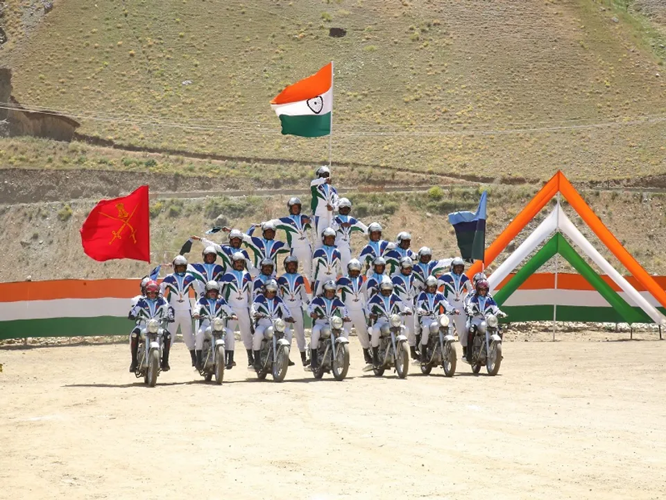  
जम्मू और कश्मीर: कारगिल विजय दिवस का जश्न (फोटो- IANS) 