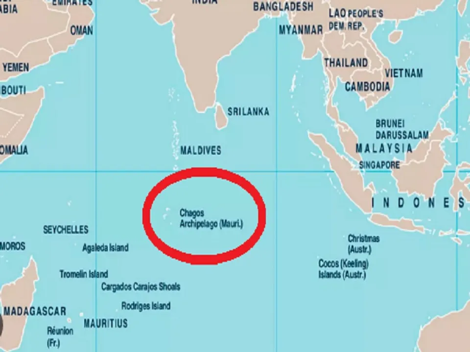  चागोस द्वीपसमूह मॉरीशस को देने के लिए तैयार हुआ ब्रिटेन 