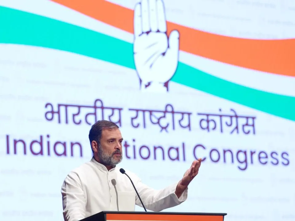  कांग्रेस मुख्यालय में संबोधित करते हुए राहुल गांधी, फोटोः X (https://x.com/RahulGandhi/status/1879461306819867013) 