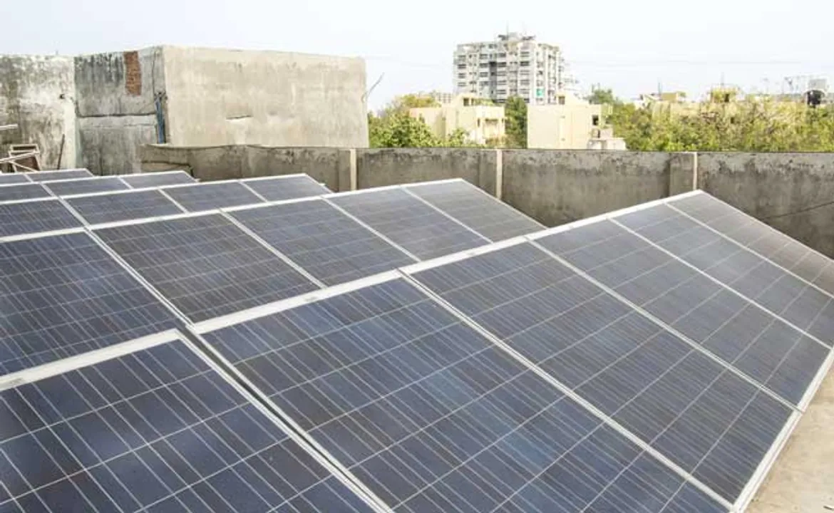CIOL Bacteria-Powered Solar Panel