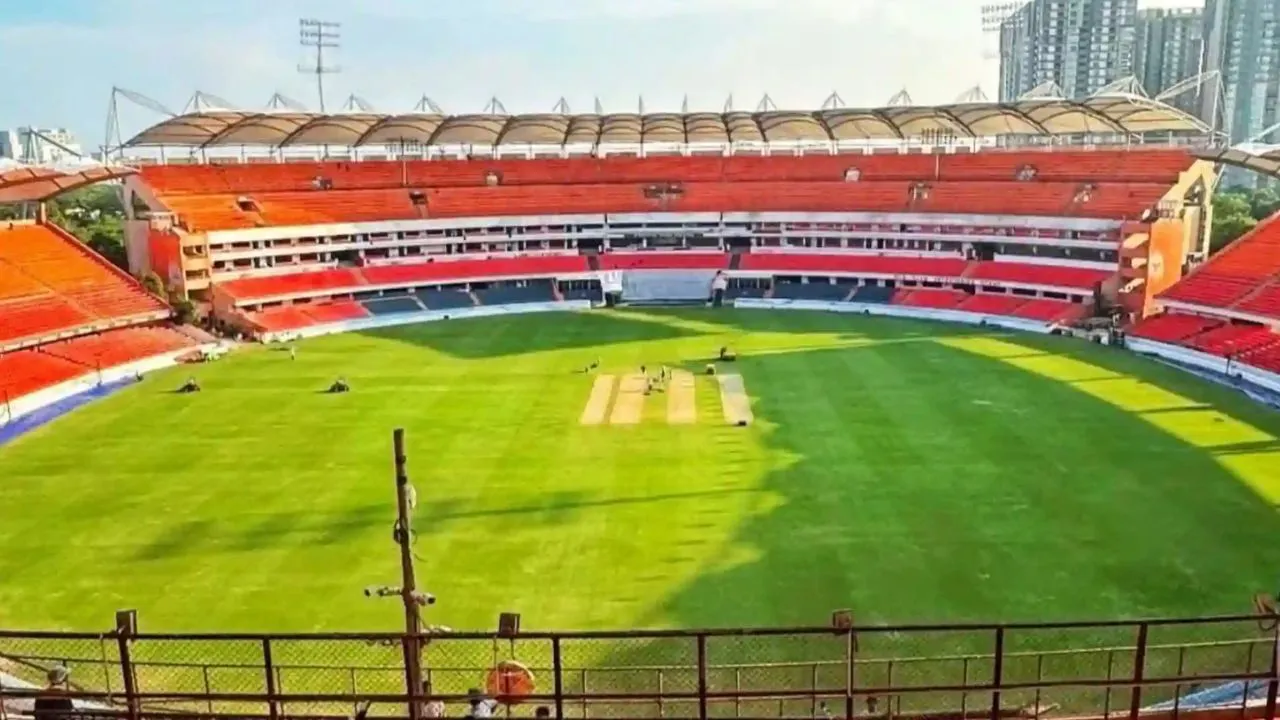 SRH Predictedrajiv gandhi stadium pitch report Playing XI