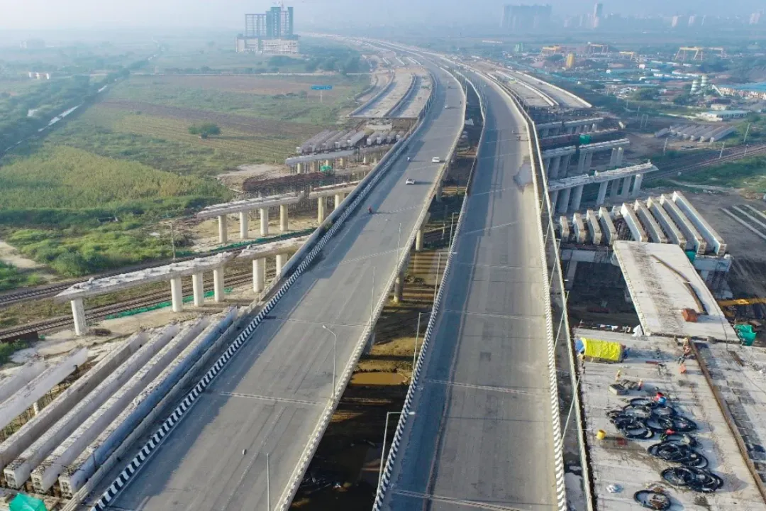Expressway 