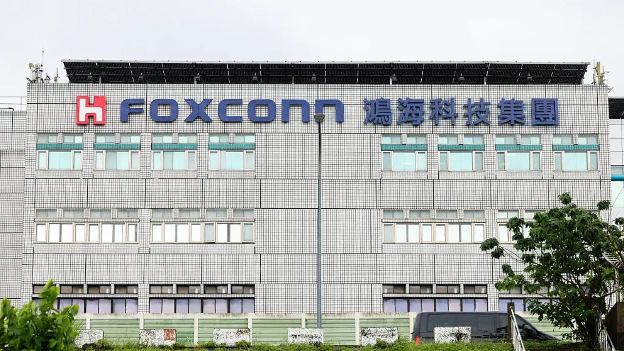 Foxconn- India- iPhone -Factories