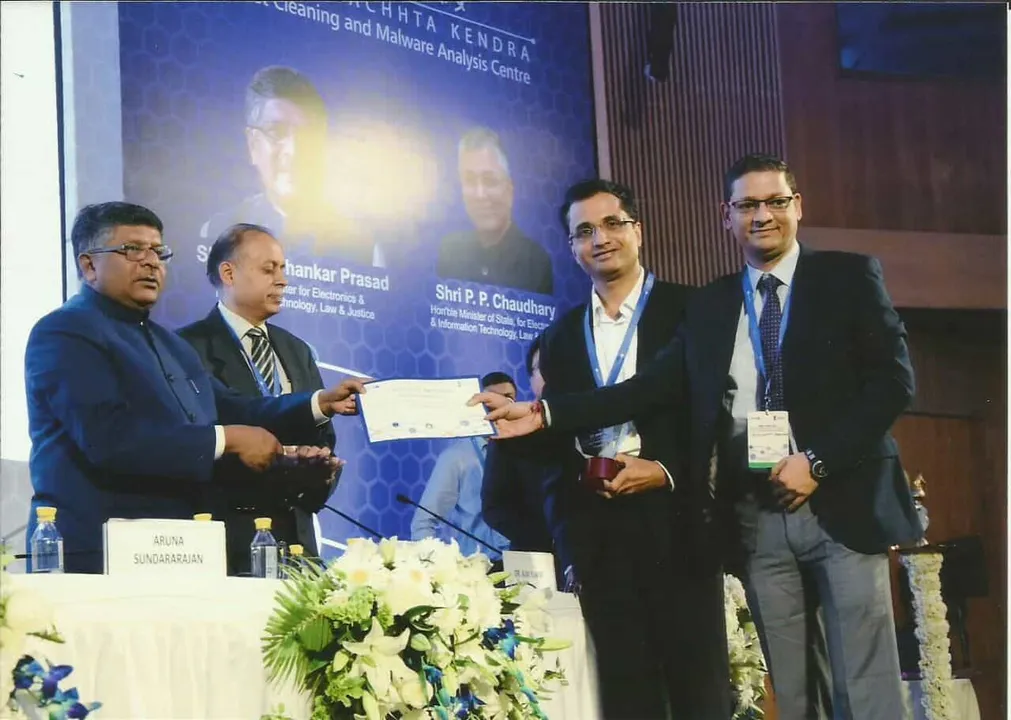 Sanjay Katkar MD CTO Quick Heal Technologies Limited nd from right with Electronics IT Minister Ravi Shankar Prasad