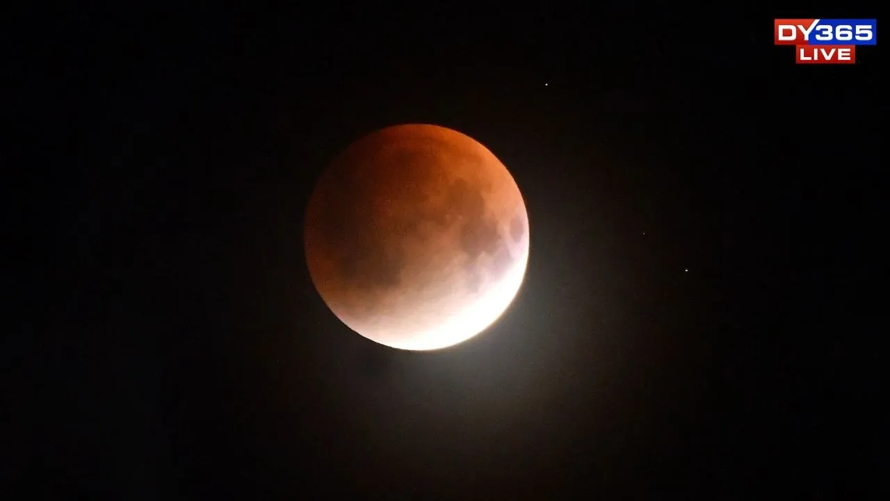 Spectacular Blood Moon Eclipse Wows Billions Mark Your Calendars for 2026!