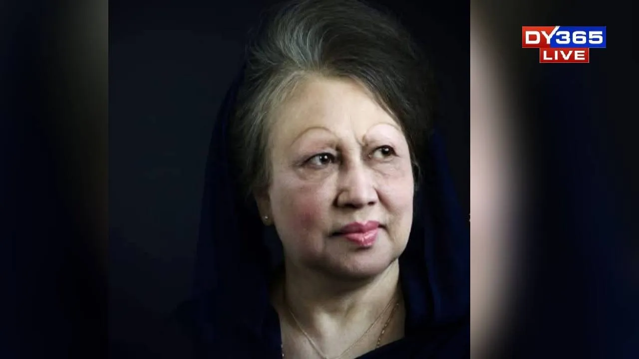  Khaleda Zia was born in 1945 in what was then British India, in Jalpaiguri, but her family moved to Dinajpur after the Partition 