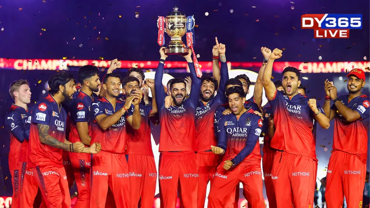  Photograph: (@RCBTweets) 