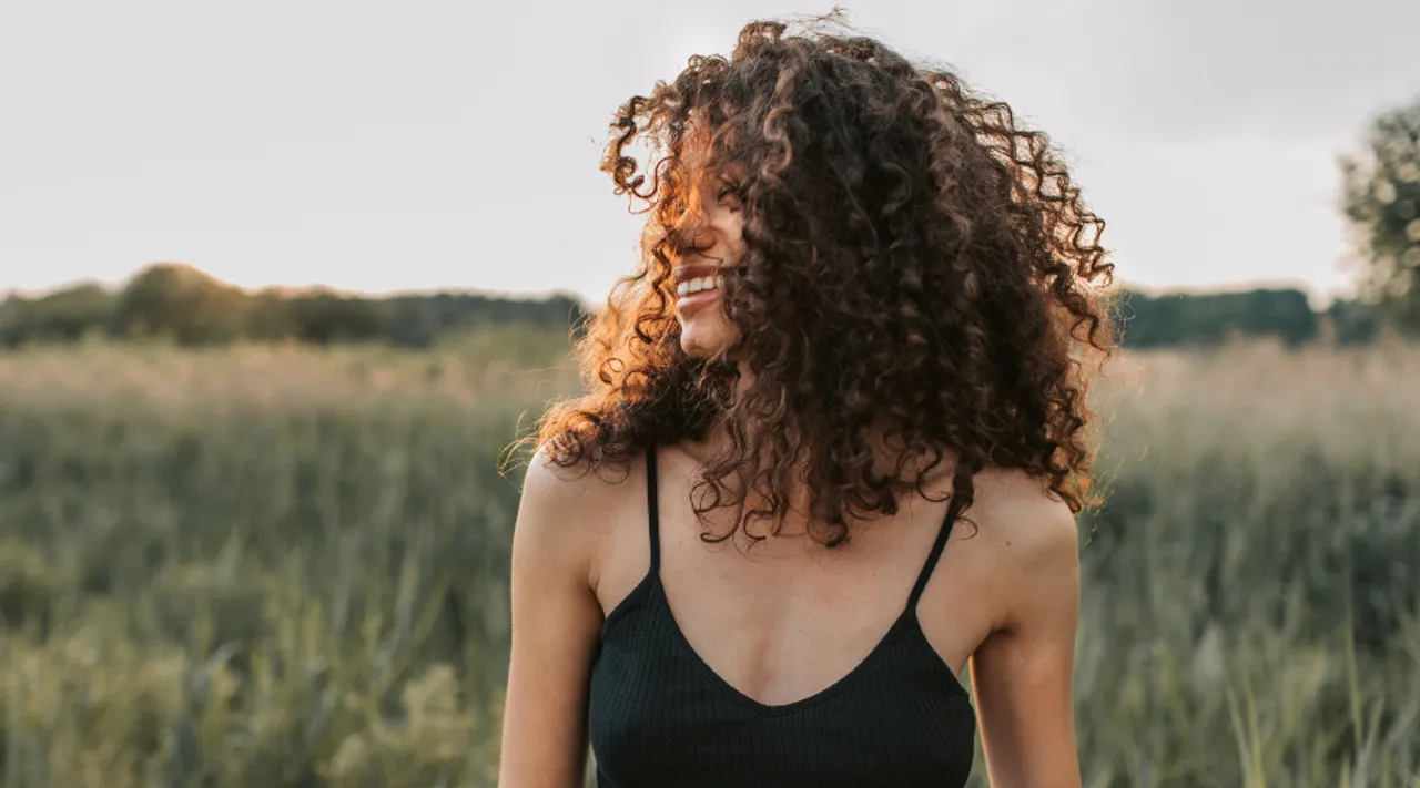 Natural Curls (2)