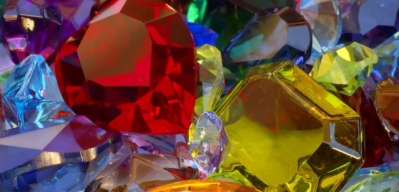 These are the biggest jewellery trends of 2022