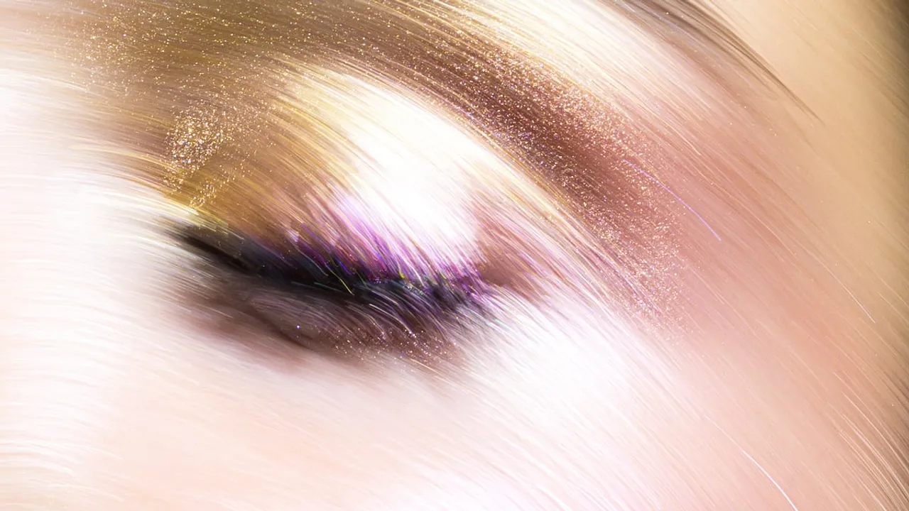 8 highlighters thatâ€™ll help you cheat your way to glowing skin