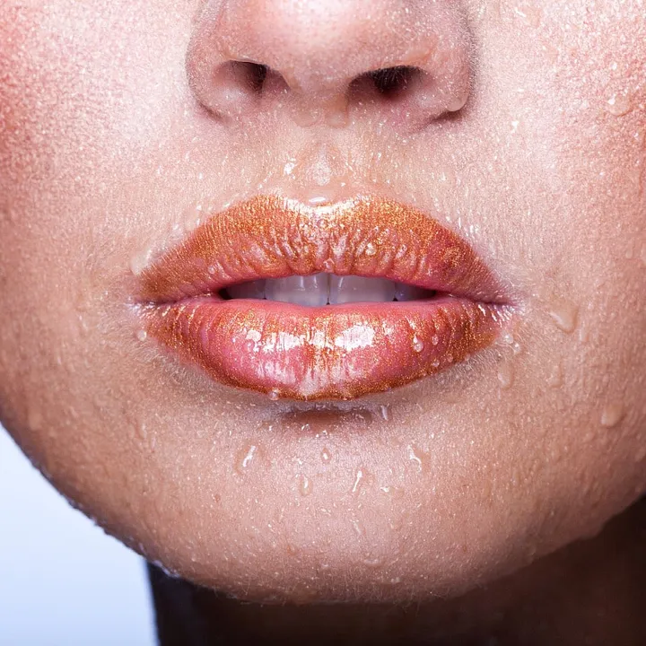 5 make-up artist-approved tricks to melt-proof your look during the monsoon