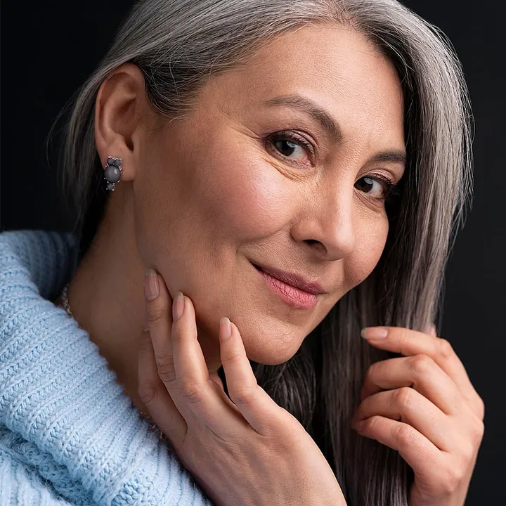 Mature skin thatâ€™s oily too? We have a skincare routine just for you