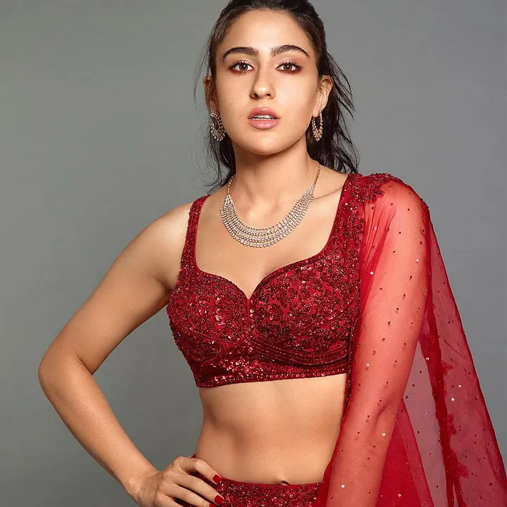 7 Celebrity-Favourite Lehenga Brands