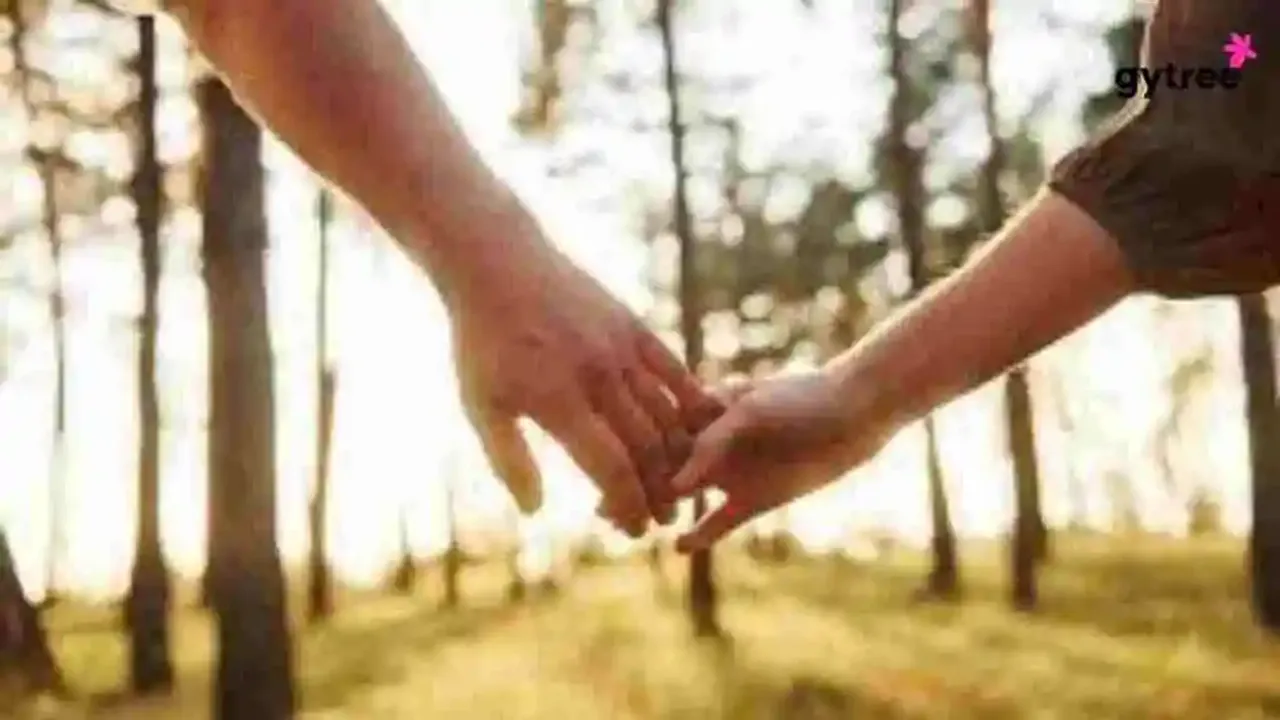 Navigating the Curious Cosmos of Situationships in 10 Ways