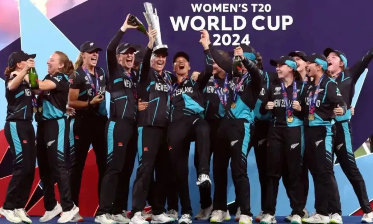 New Zealand Women's Team Lifts Its Maiden T20 WC