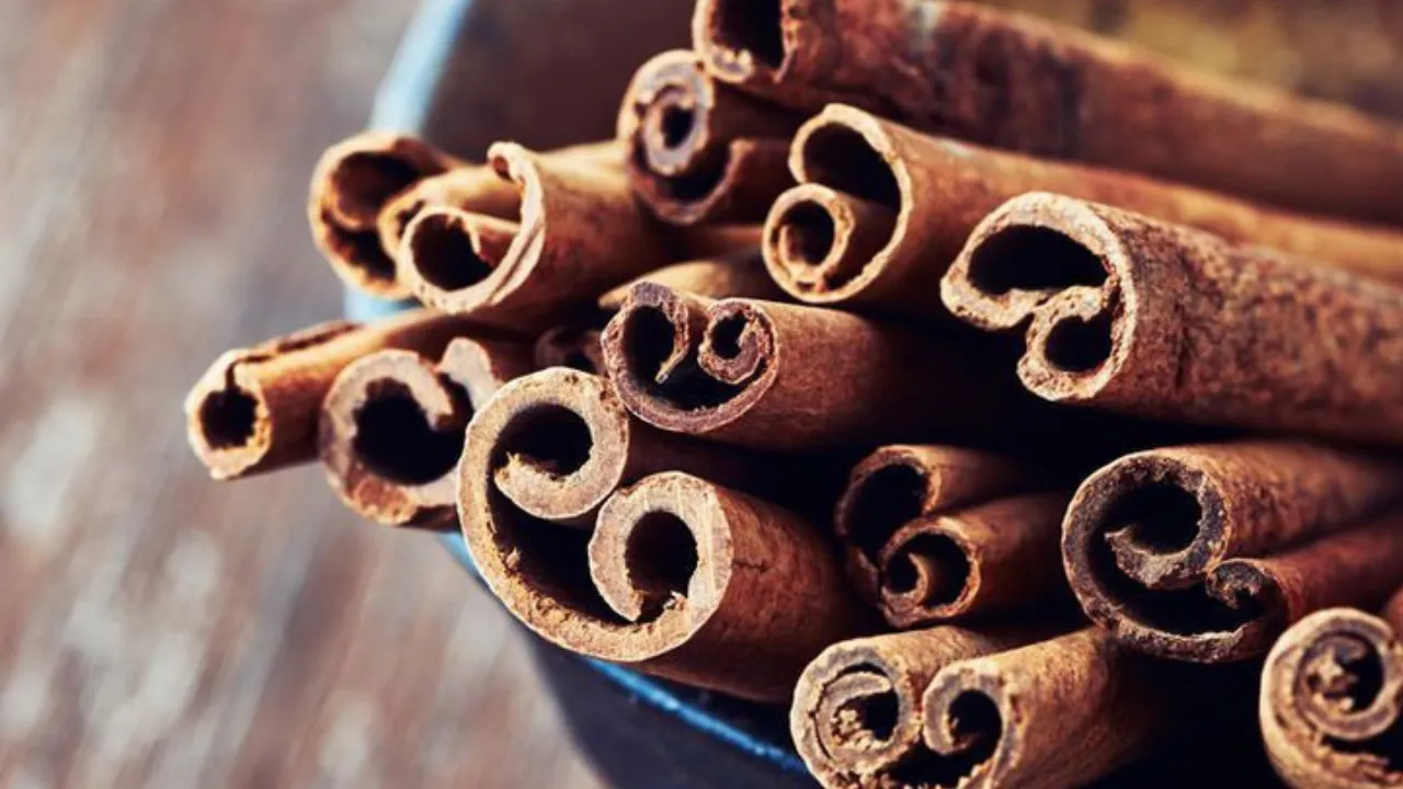 Why Cinnamon Tea Is A Great Choice For Your Health