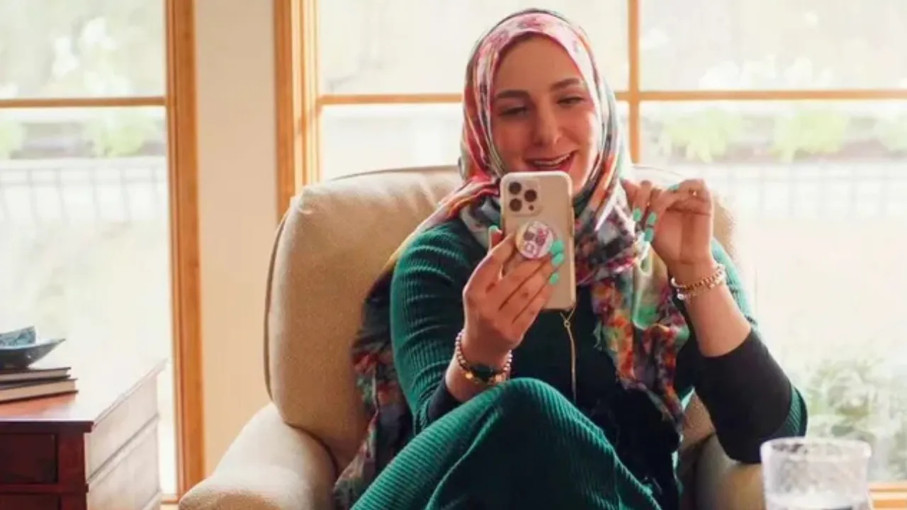 Smriti Mundhra's New Dating Show Premiering on Hulu