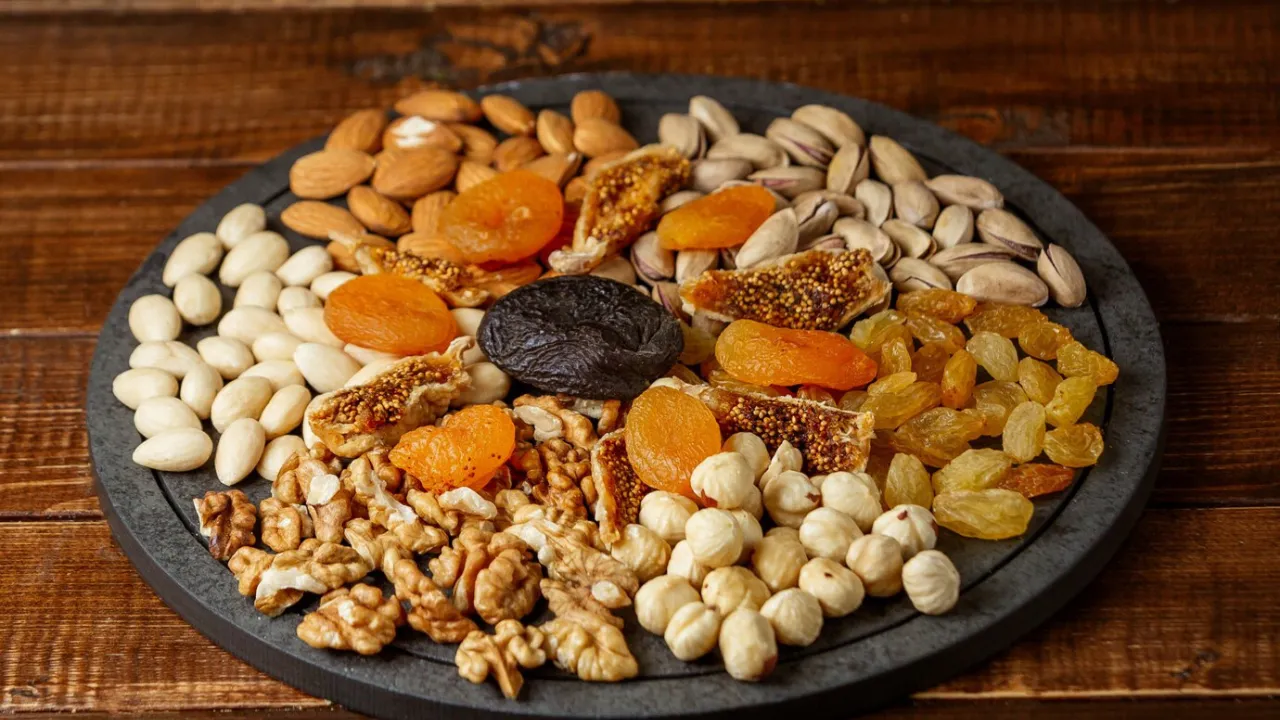 Which Dry Fruits Are Beneficial To Make The Brain Sharp And Healthy