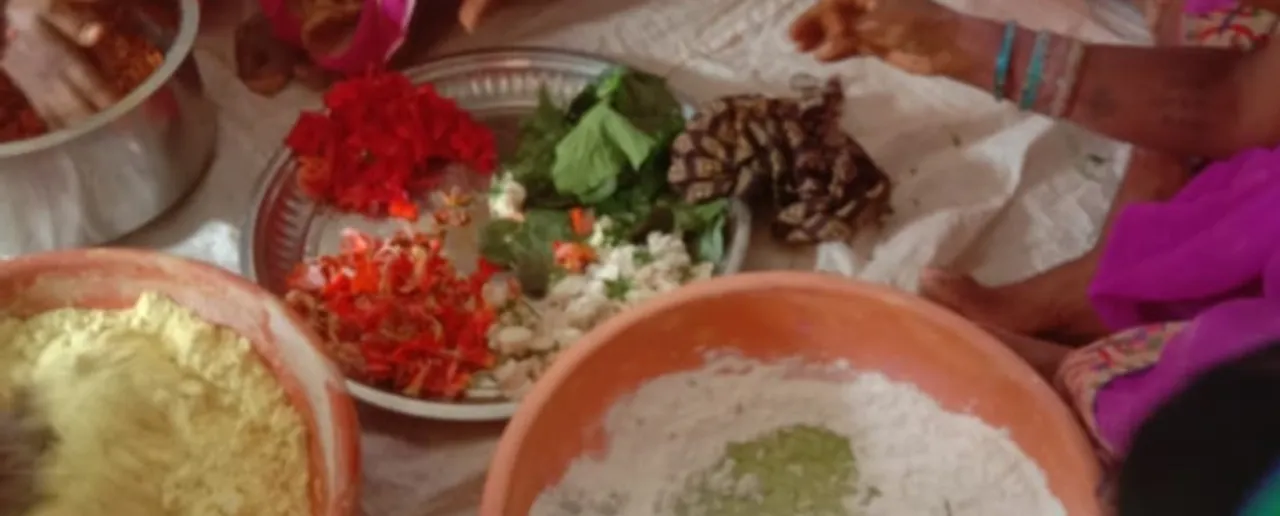 herbal gulal