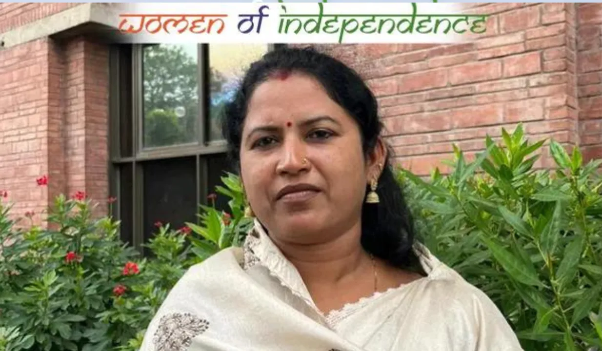 सरपंच गीता महानंद