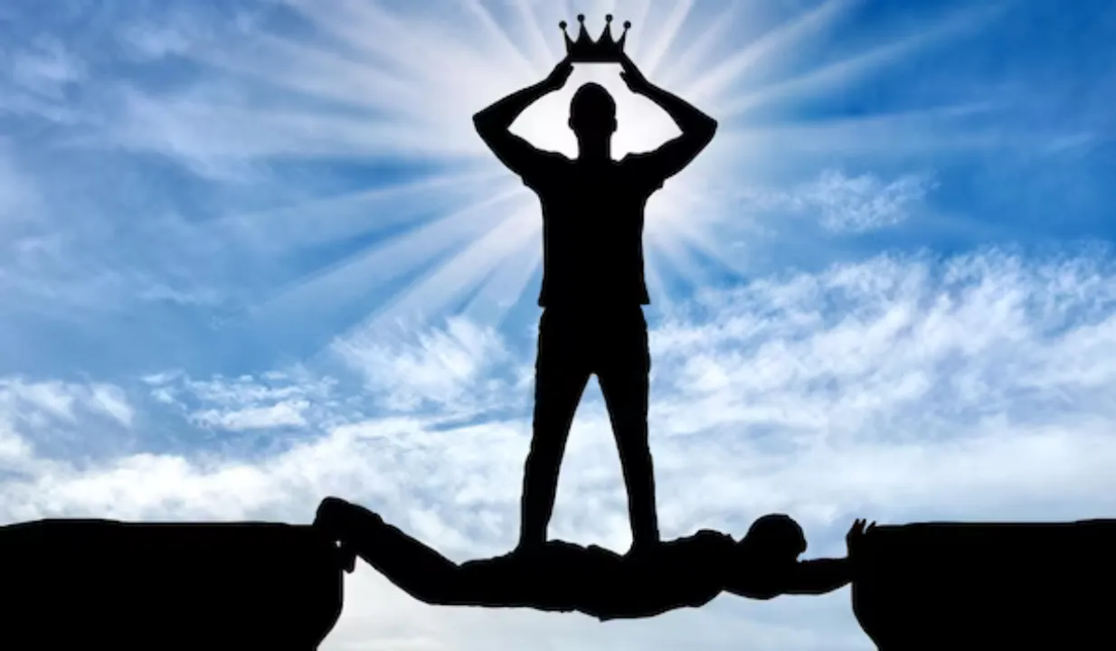 narcissist (freepik).png
