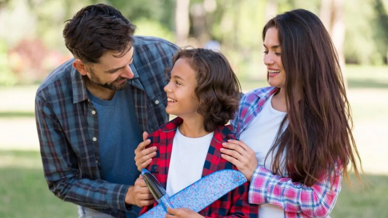 parents (Freepik).png