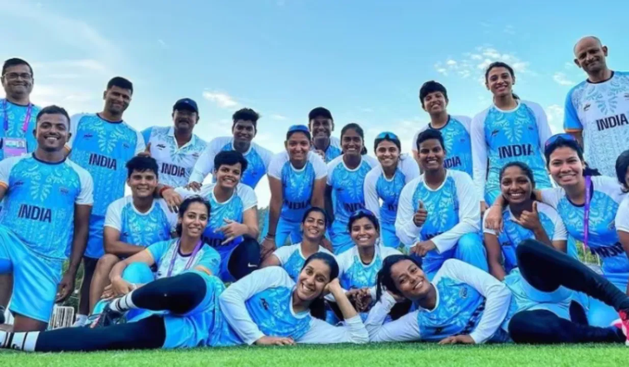 India(India.com).png 