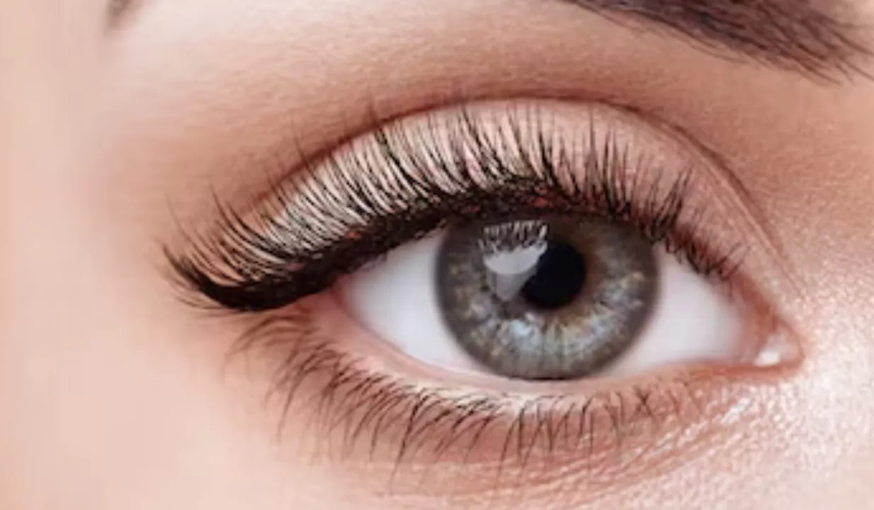 Thicken Eyelashes 