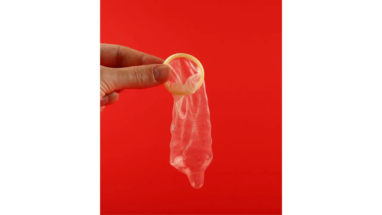 Condom (NetDoctor)0.png