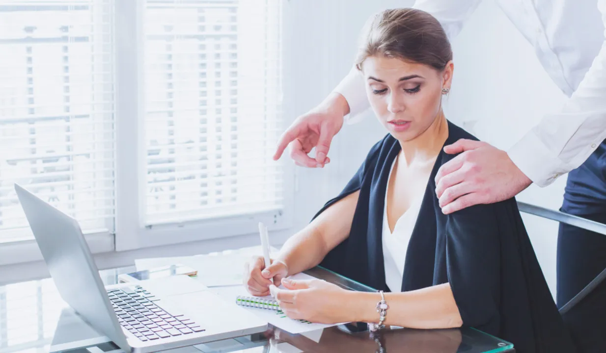 Sexual Harassment(VinkiWork)