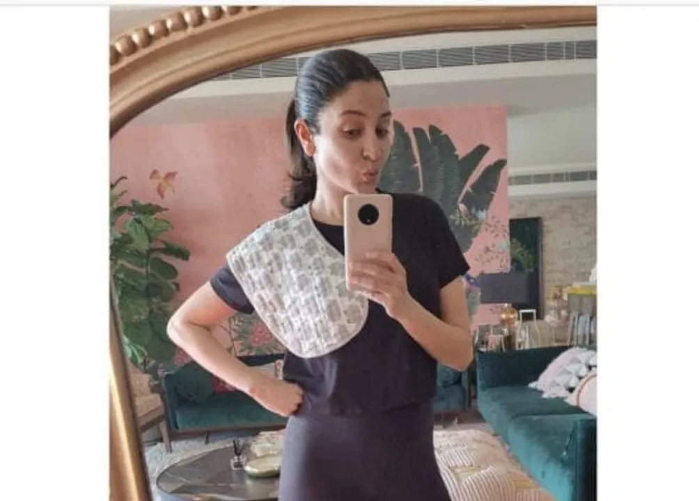 क्या है न्यू मॉम अनुष्का शर्मा की “Current Favorite Accessory”?
