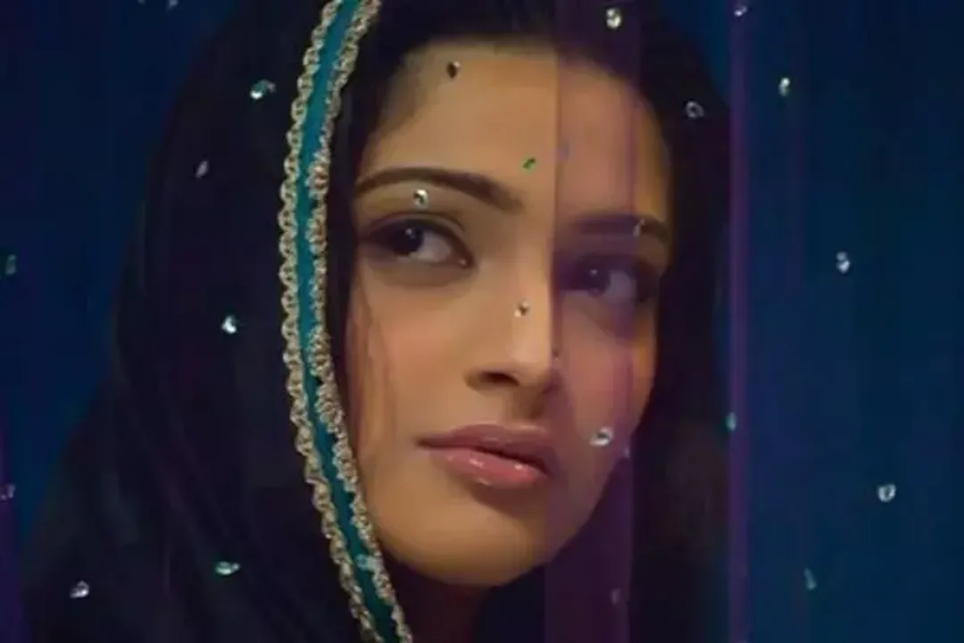 सोनम कपूर ने अपनी ईद पोस्ट से ट्रोल ब्लॉक किया - कहा सेटिसफाइयिंग