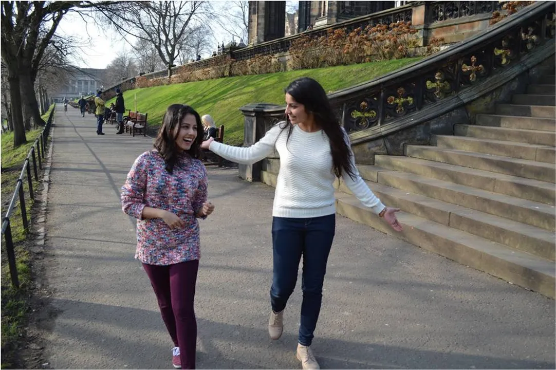 देसी आउटसाइडरस भारतीय संस्कृति को पॉडकास्ट के जरिये बढ़ावा देते हैं