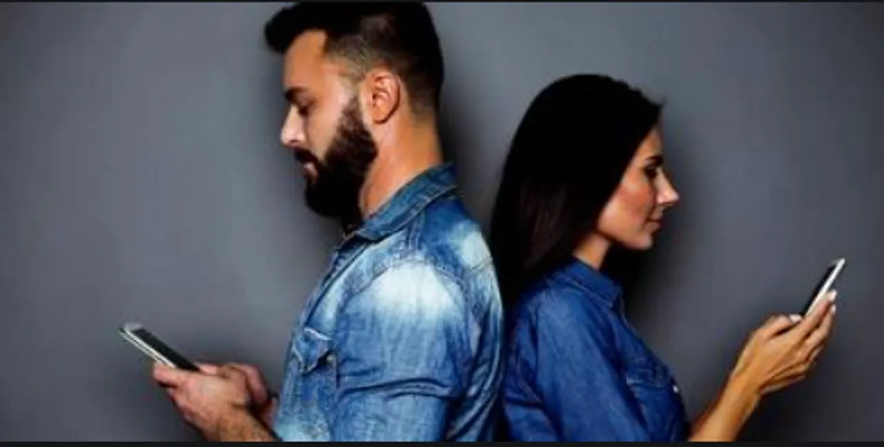 Online Dating : ऑनलाइन डेटिंग के फायदे - नुकसान जानिए