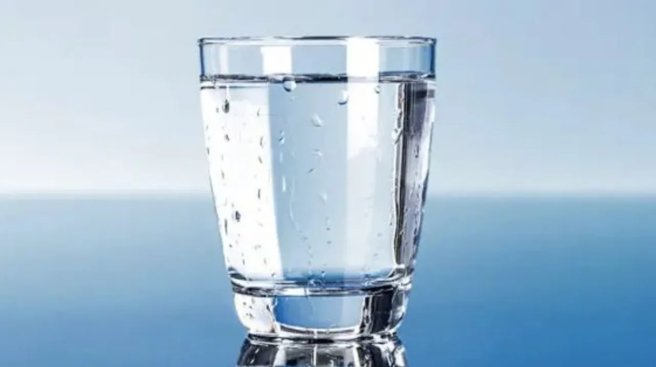 Unusual Dehydration Signs: डिहाइड्रेशन पहचानने के कुछ अद्भुत चिन्ह 