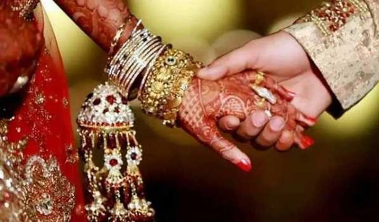 Dirty Messages Before Marriage: गंदे मैसेज भेजना नहीं है क्राइम, मुंबई सेशंस कोर्ट ने क्यों कहा ऐसा, जानिए केस से जुडी जरुरी बातें