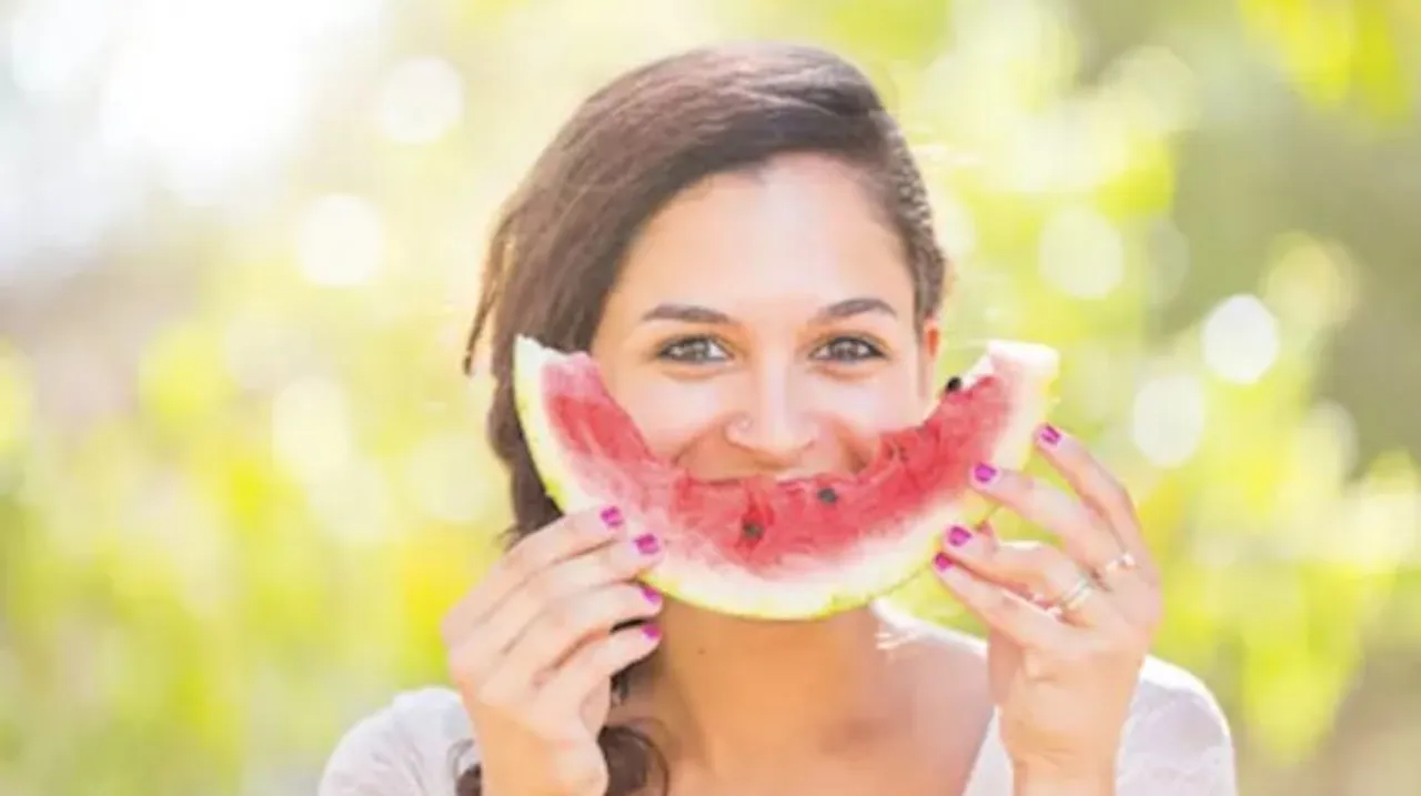 Best time To Eat Fruits: फल खाने के बेस्ट टाइम जानिए 