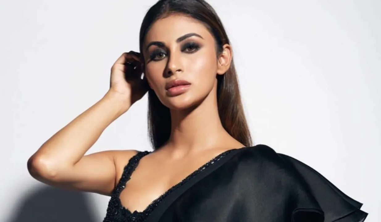 Fashion Tips: स्टाइलिश महिलाओं के टॉप 5 फैशन टिप्स