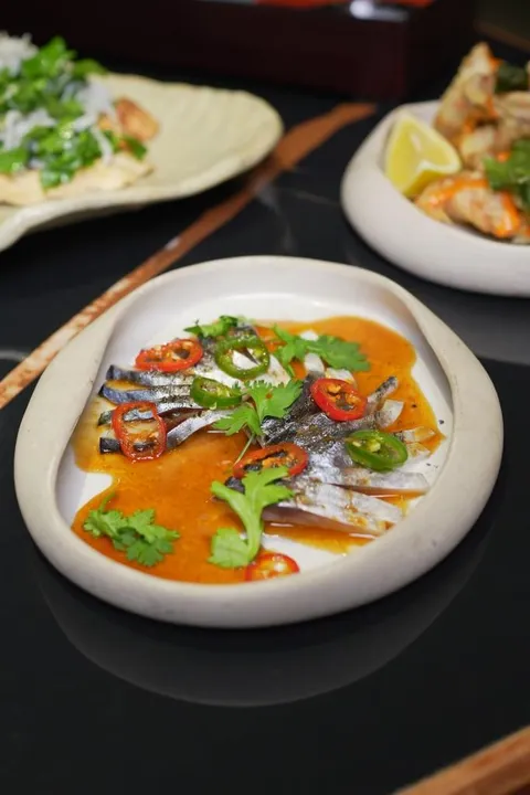 Experience the Finest Japanese Seafood 3