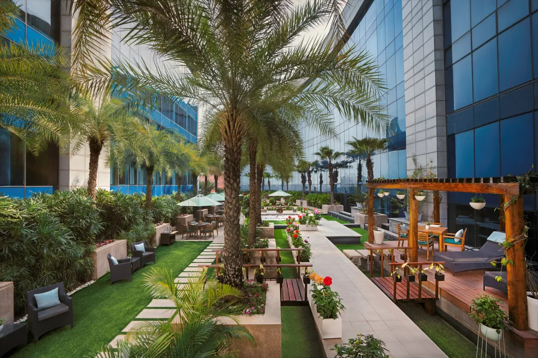 Courtyard Garden_social