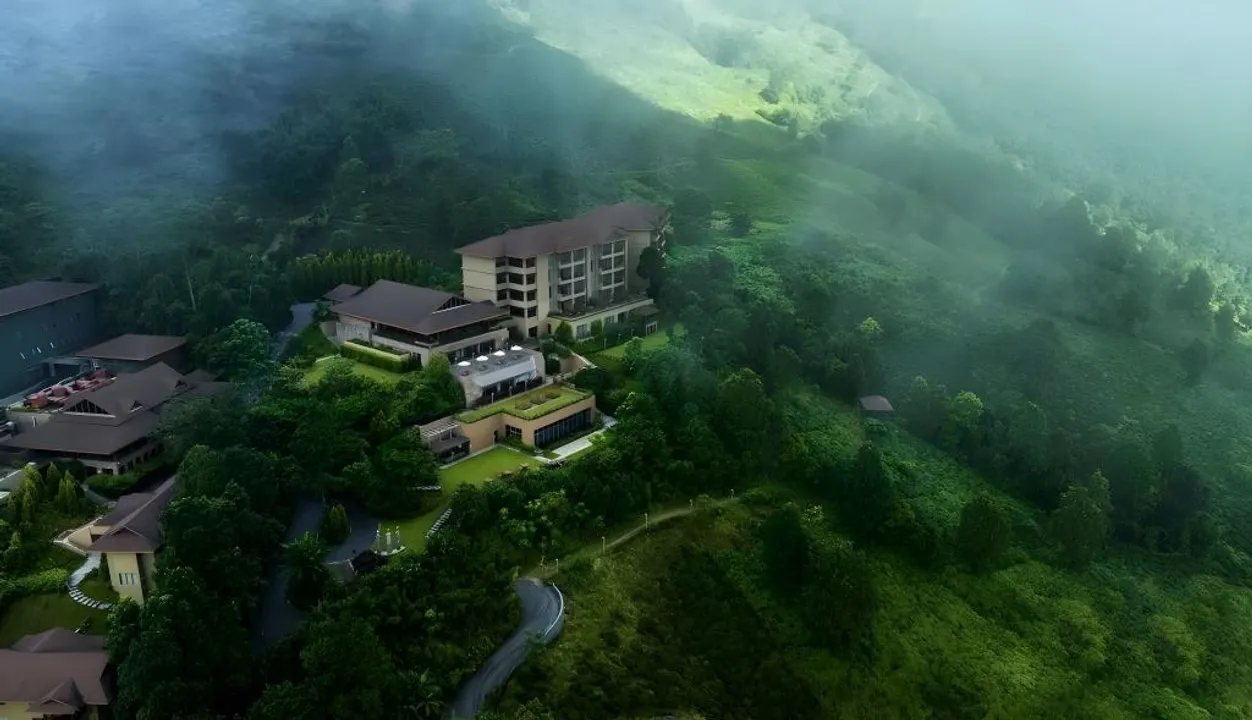 IHCL  AMBUJA NEOTIA GROUP ENTER INTO AGREEMENT FOR 15 NEW HOTELS-Picsart-AiImageEnhancer